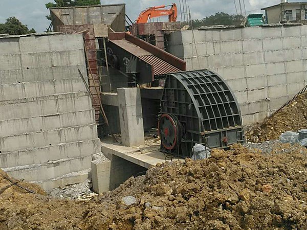 山東小型重錘破碎機公司