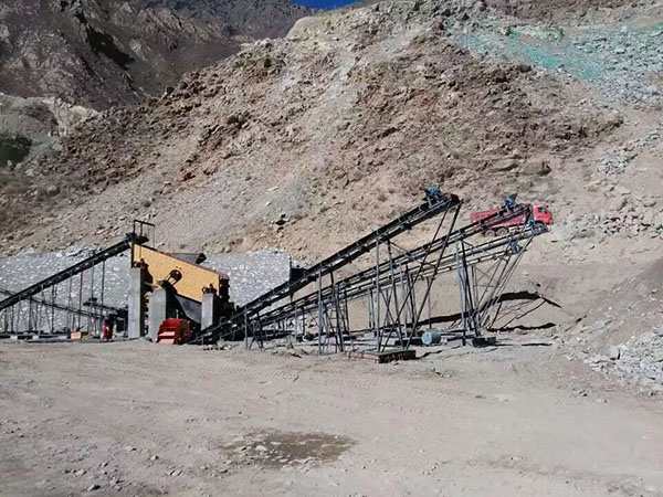 福建美斯達(dá)重錘破碎機(jī)設(shè)計(jì)案例