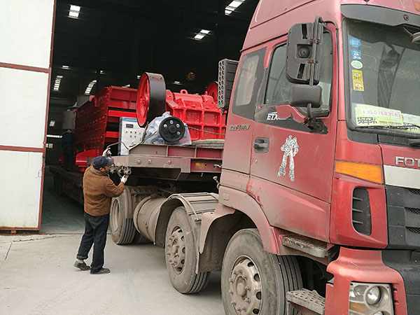 云南國(guó)產(chǎn)重錘破碎機(jī)大概需要多少錢