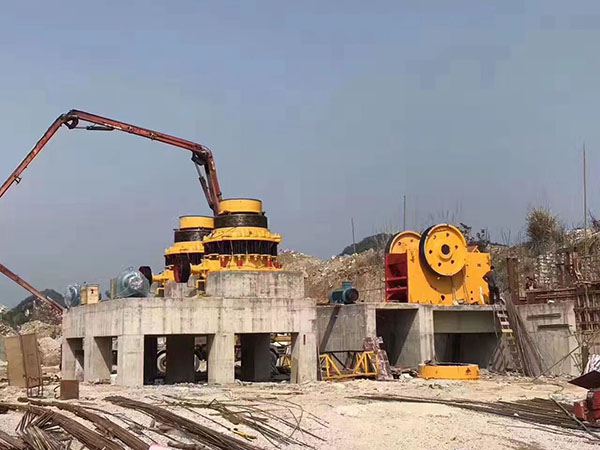 云南德國進(jìn)口移動破碎機(jī)公司