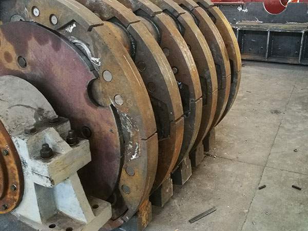 湖北自制移動(dòng)破碎機(jī)如何