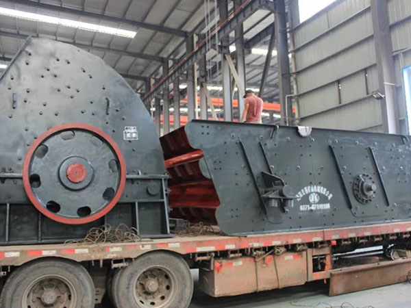 大形車載移動(dòng)式破碎機(jī)售價(jià)